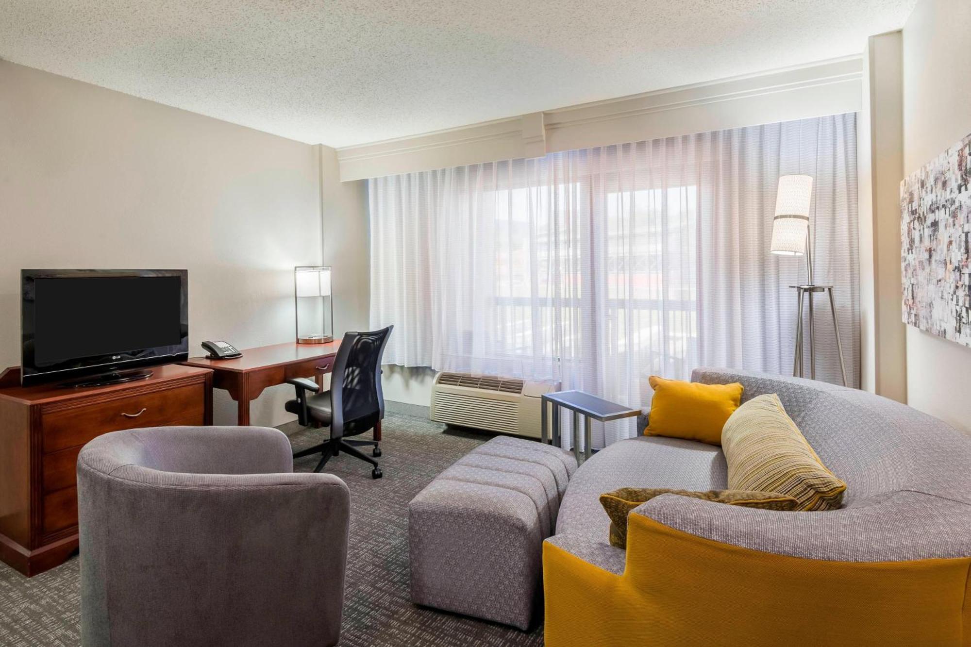 Courtyard By Marriott Chattanooga Downtown Exterior foto
